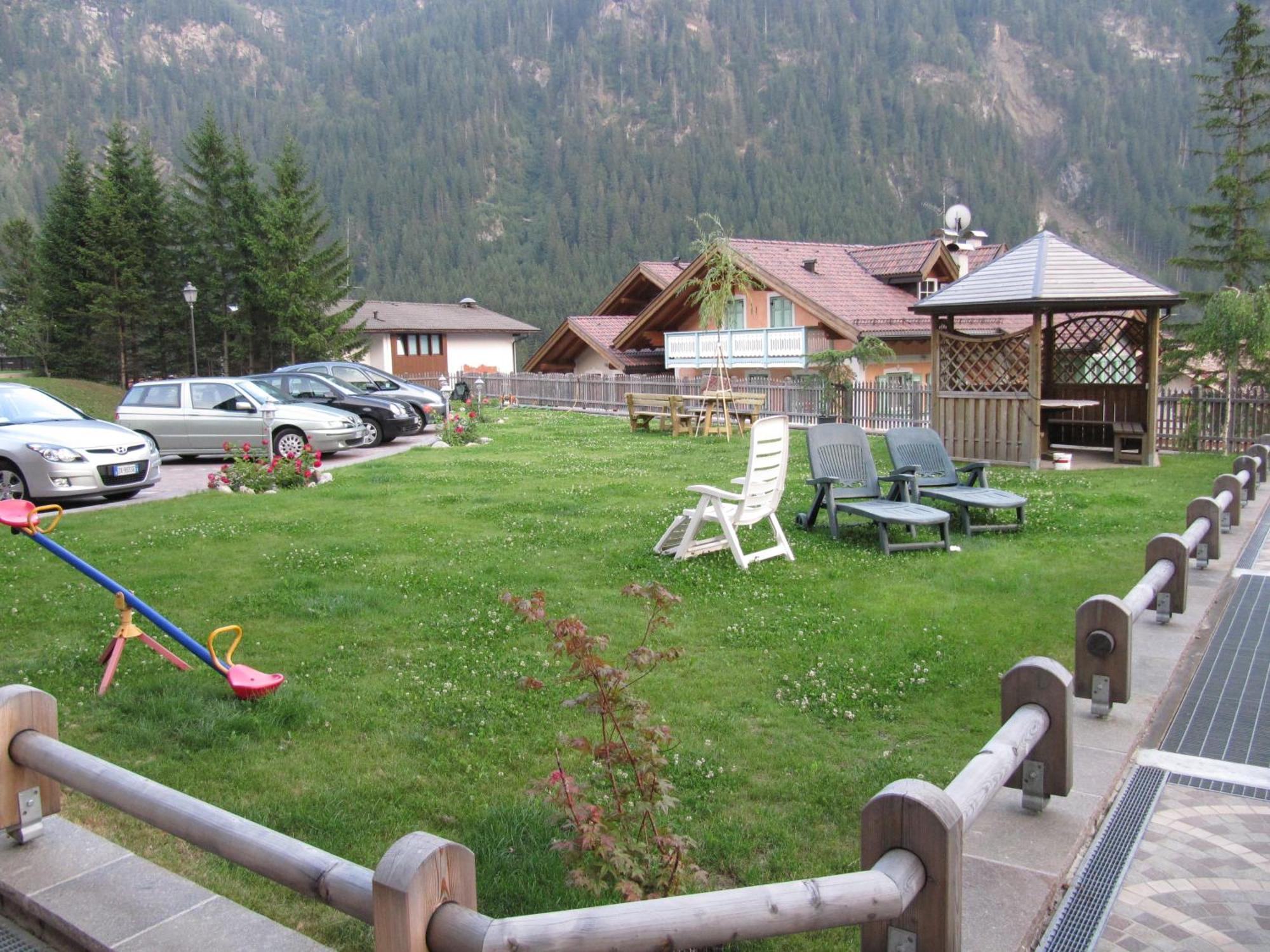 Garni Villa Cecilia Мацин Екстериор снимка