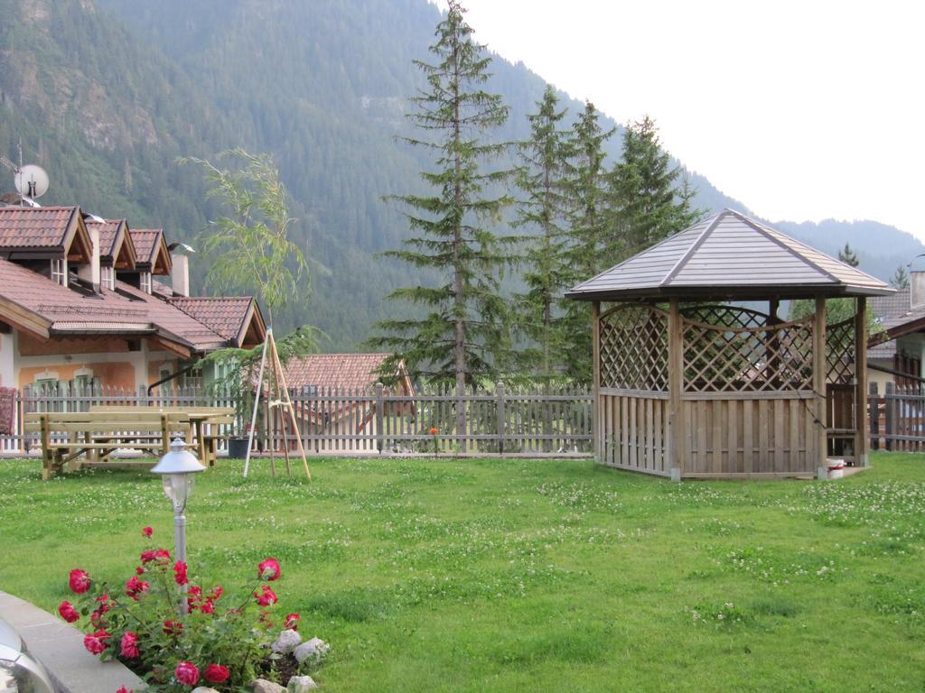 Garni Villa Cecilia Мацин Екстериор снимка